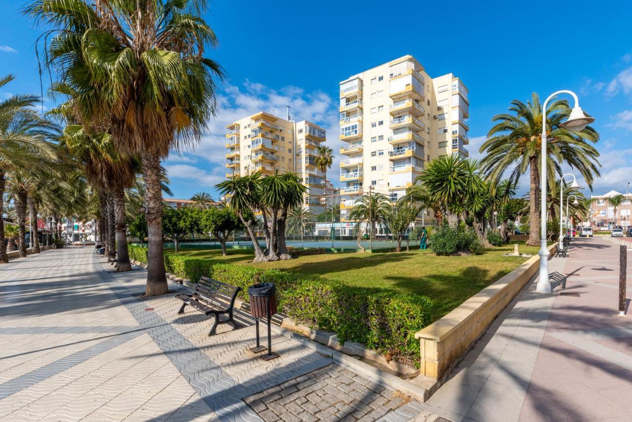 50 Mts Beach With Sea Views Pool Algarrobo Costa Ngoại thất bức ảnh